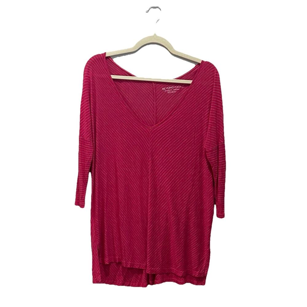 Beyond Yoga Live Fully Top Size XS Pink Gray Thin Stripe‎ 3/4 Sleeve V Neck